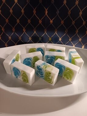 Handcrafted Aloe Soap Imported From The United Kingdom(Cut Fresh) 6$ Each